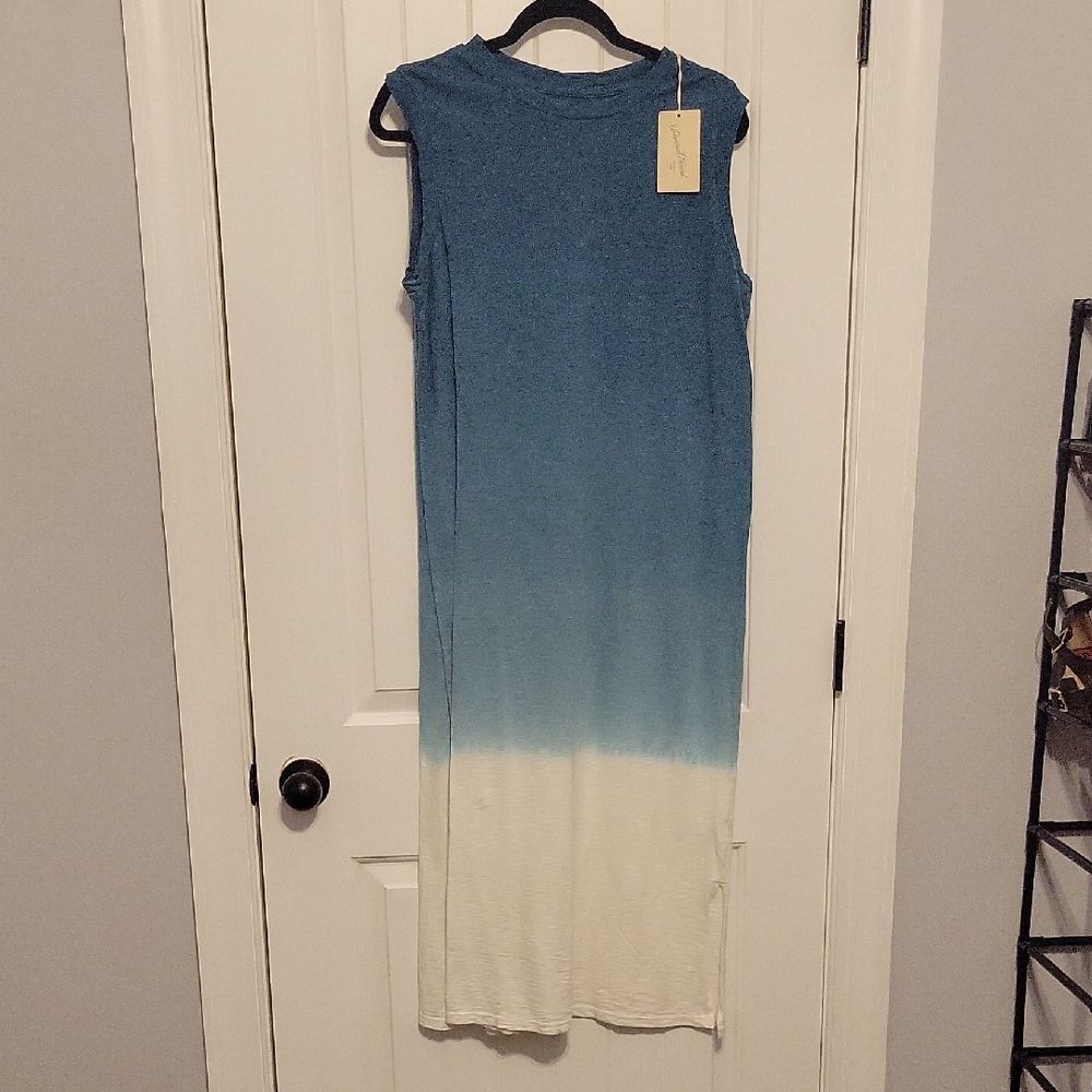 Universal Thread Cream and White Sheath Midi Dress